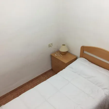 Piso Zafer Alcora Apartment